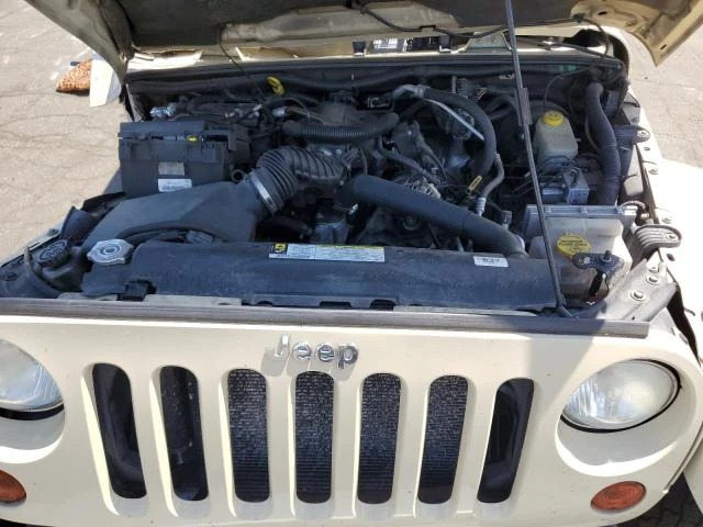 Photo 10 VIN: 1J4AA5D19BL632637 - JEEP WRANGLER S 