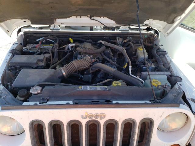 Photo 10 VIN: 1J4AA5D19BL638129 - JEEP WRANGLER S 