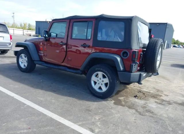 Photo 2 VIN: 1J4BA3H11AL176120 - JEEP WRANGLER UNLIMITED 