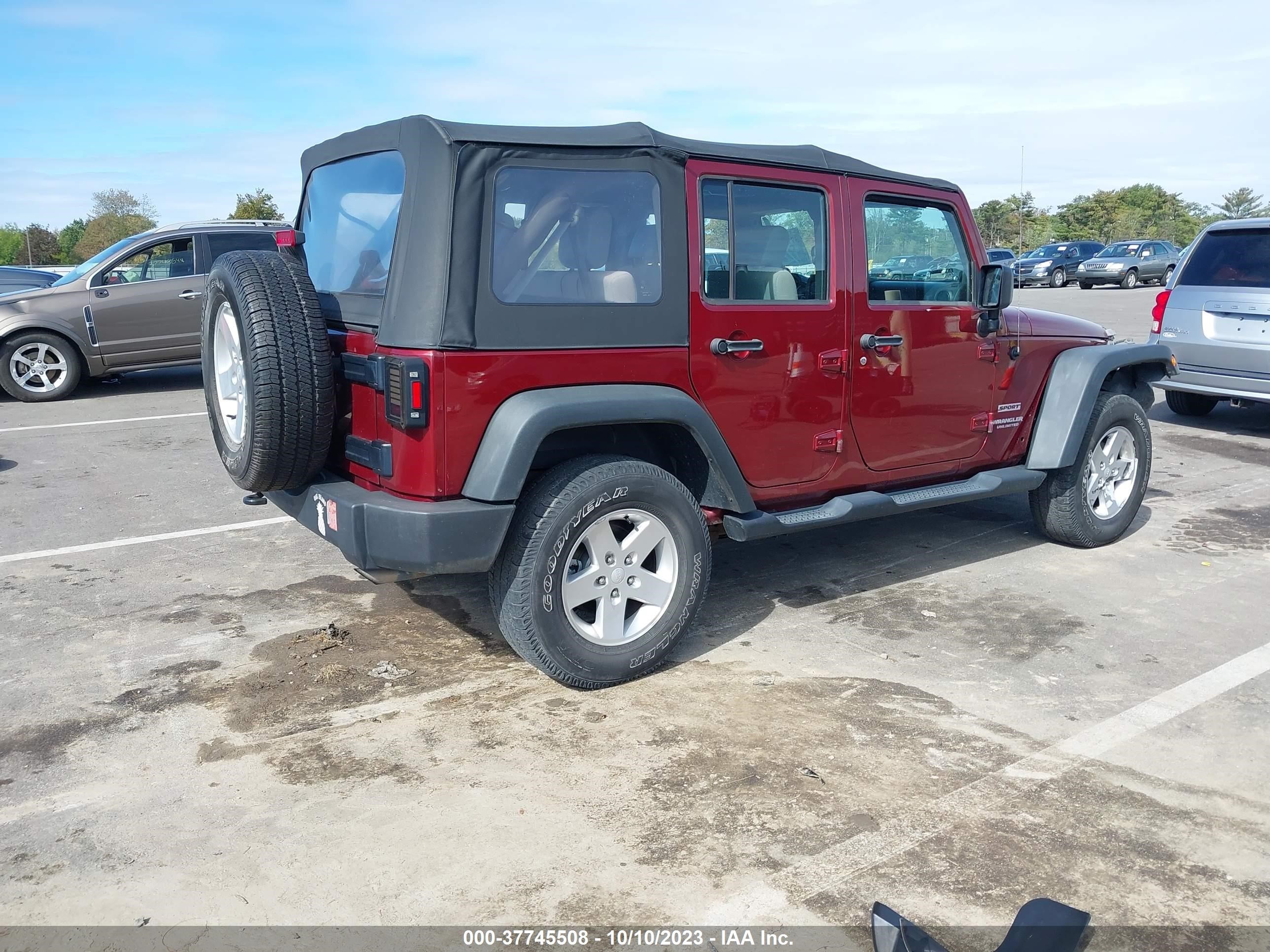 Photo 3 VIN: 1J4BA3H11AL176120 - JEEP WRANGLER 