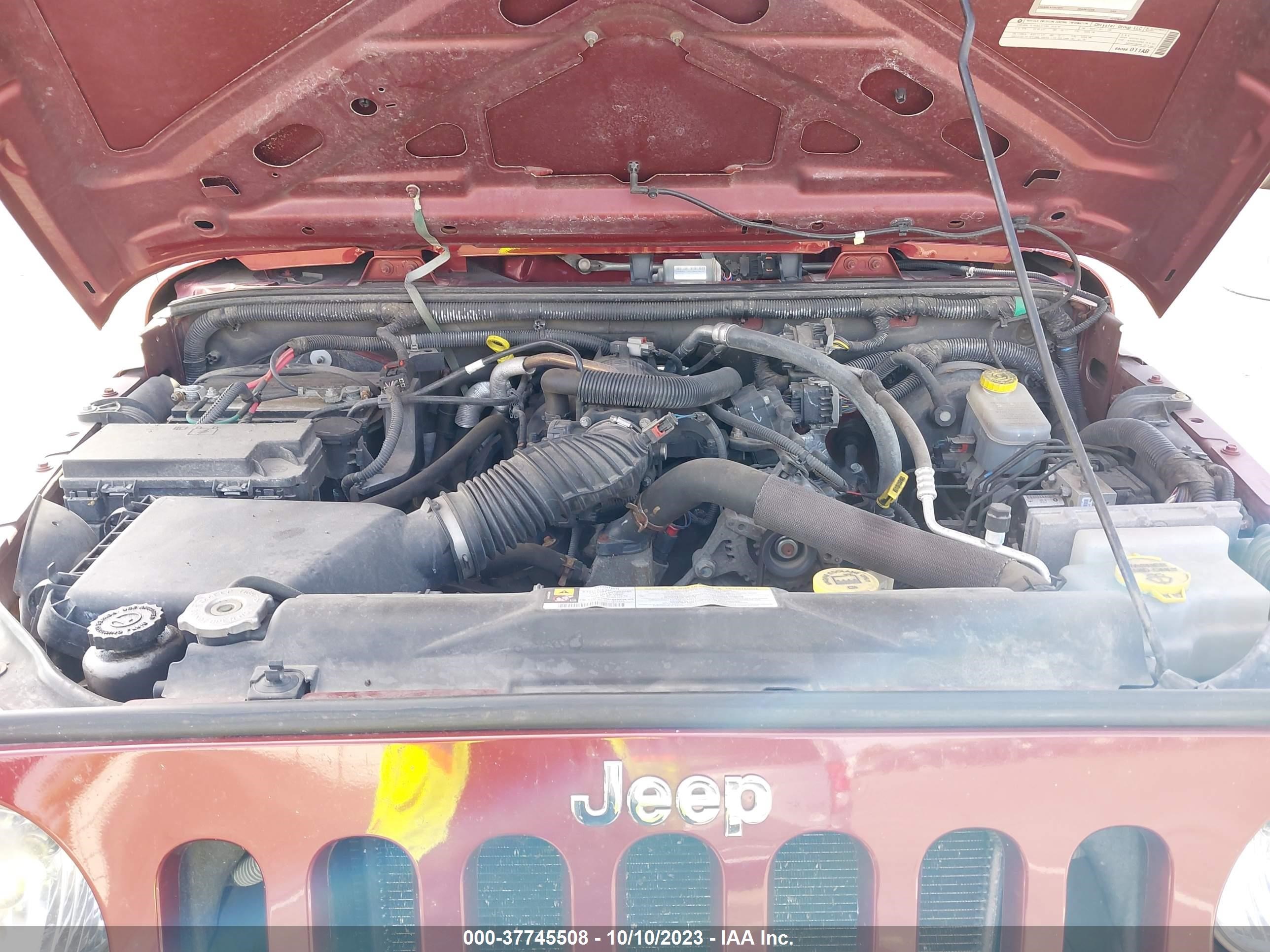 Photo 9 VIN: 1J4BA3H11AL176120 - JEEP WRANGLER 