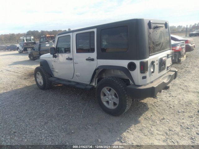 Photo 2 VIN: 1J4BA3H11AL217300 - JEEP WRANGLER UNLIMITED 