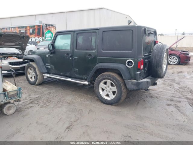 Photo 2 VIN: 1J4BA3H11BL521891 - JEEP WRANGLER UNLIMITED 