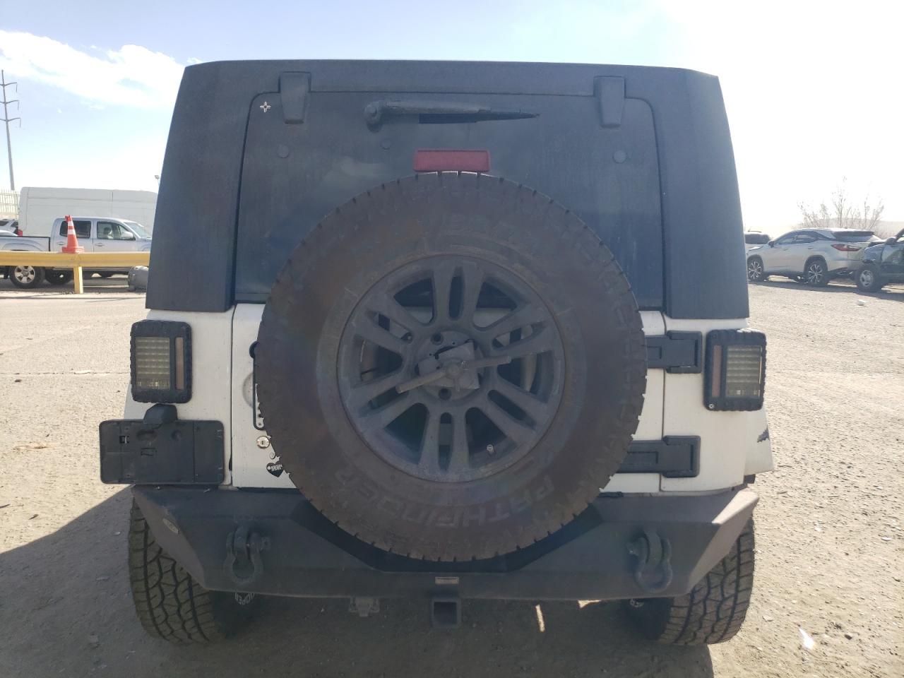 Photo 5 VIN: 1J4BA3H12AL142719 - JEEP WRANGLER 