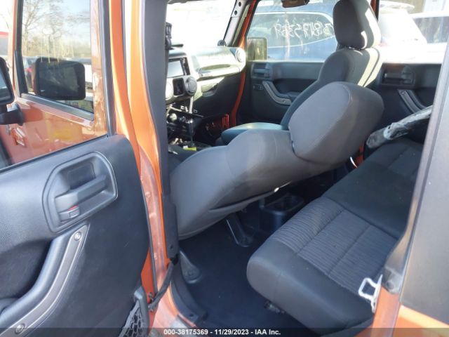 Photo 7 VIN: 1J4BA3H12BL578942 - JEEP WRANGLER UNLIMITED 