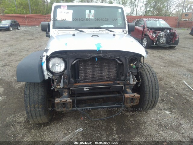 Photo 5 VIN: 1J4BA3H13AL167192 - JEEP WRANGLER UNLIMITED 