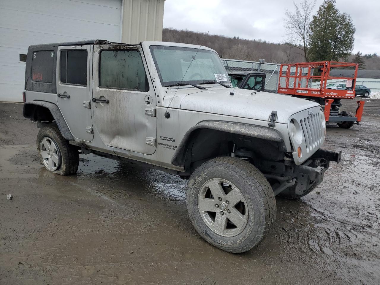 Photo 3 VIN: 1J4BA3H13AL223390 - JEEP WRANGLER 