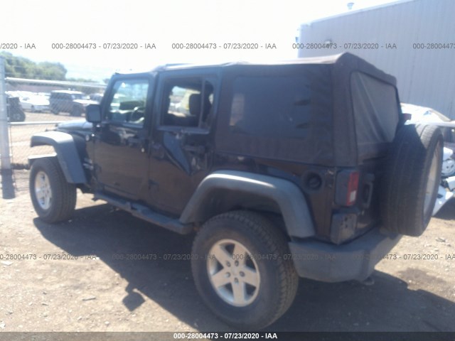 Photo 2 VIN: 1J4BA3H13BL508981 - JEEP WRANGLER UNLIMITED 