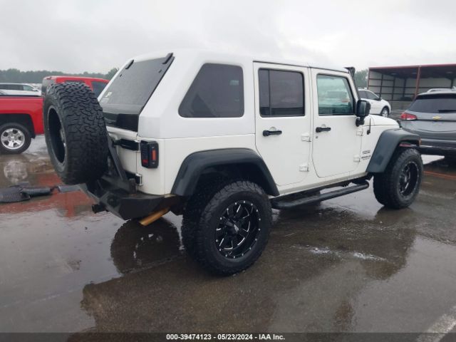 Photo 3 VIN: 1J4BA3H14AL188682 - JEEP WRANGLER UNLIMITED 