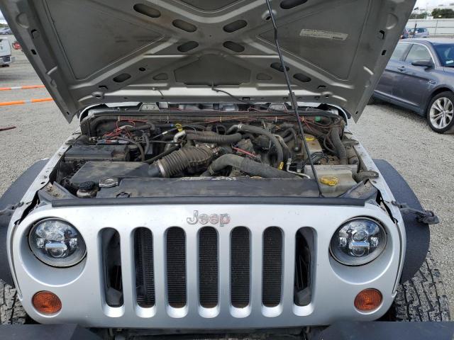 Photo 11 VIN: 1J4BA3H14BL565819 - JEEP WRANGLER U 