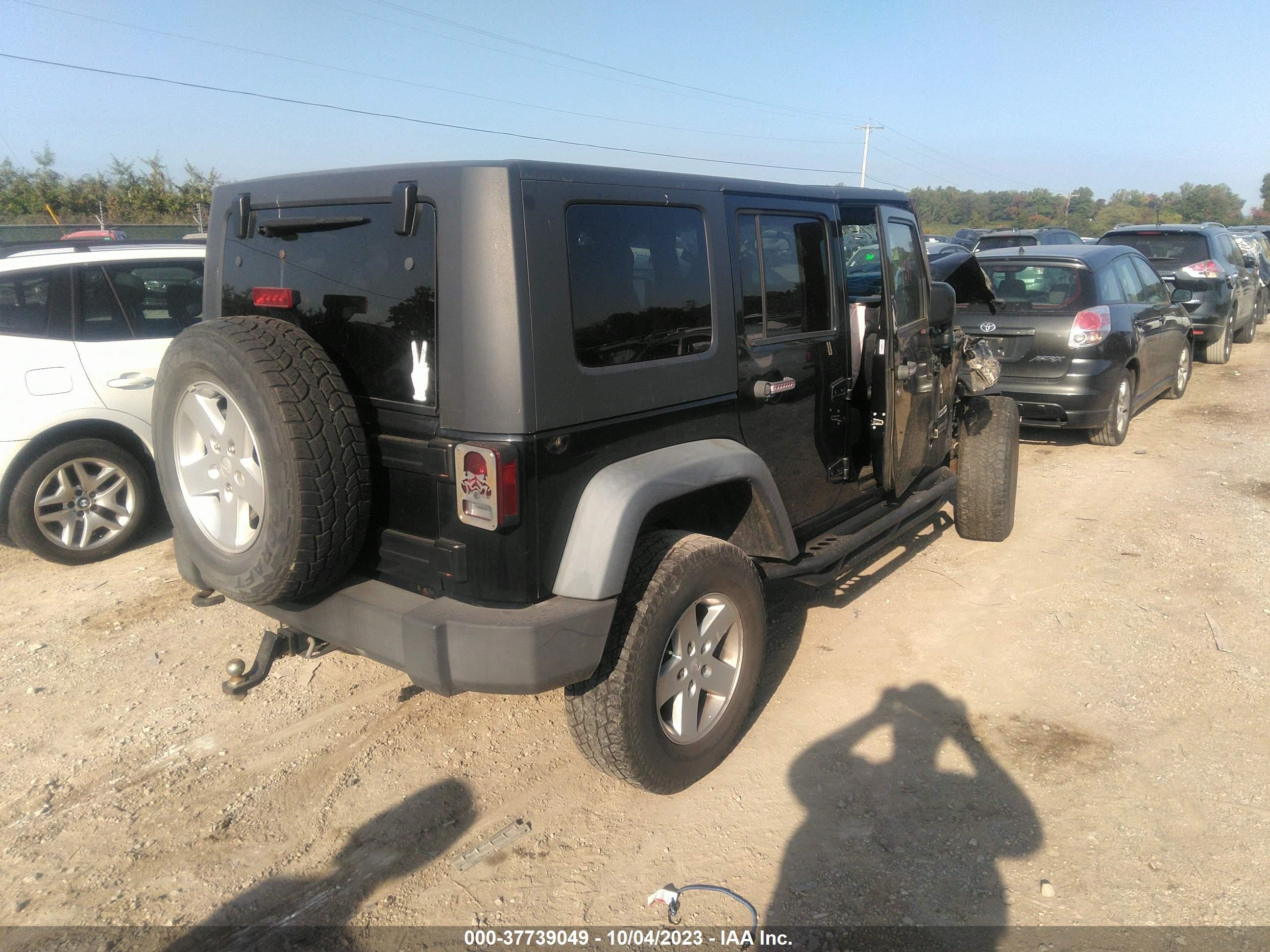 Photo 3 VIN: 1J4BA3H16AL145932 - JEEP WRANGLER 