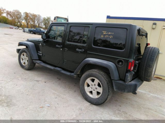 Photo 2 VIN: 1J4BA3H16BL624272 - JEEP WRANGLER UNLIMITED 