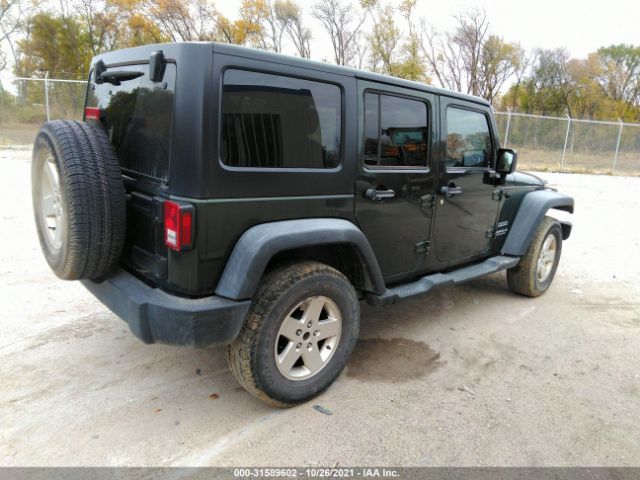 Photo 3 VIN: 1J4BA3H16BL624272 - JEEP WRANGLER UNLIMITED 