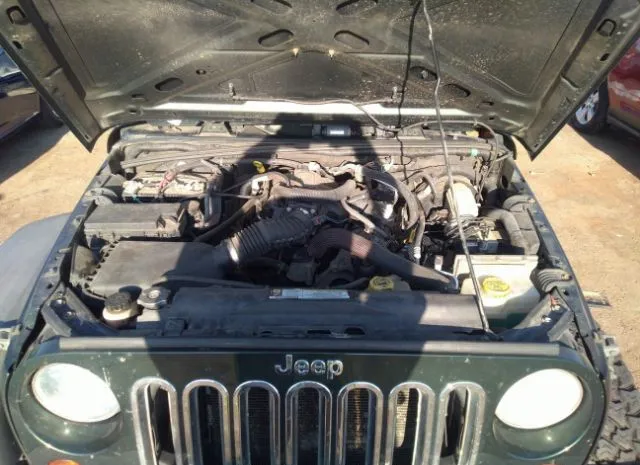 Photo 9 VIN: 1J4BA3H17AL120974 - JEEP WRANGLER UNLIMITED 