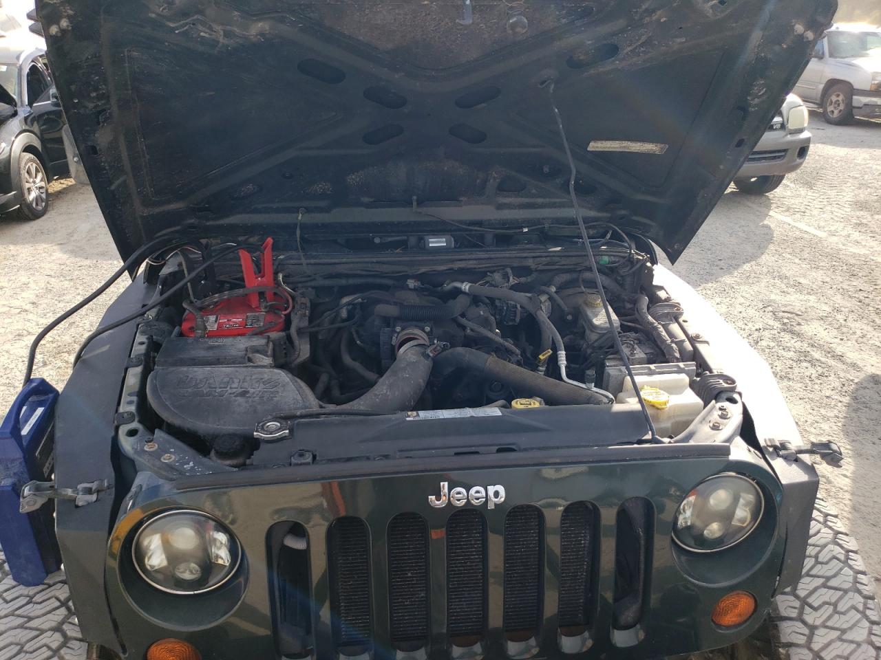 Photo 10 VIN: 1J4BA3H17AL129626 - JEEP WRANGLER 