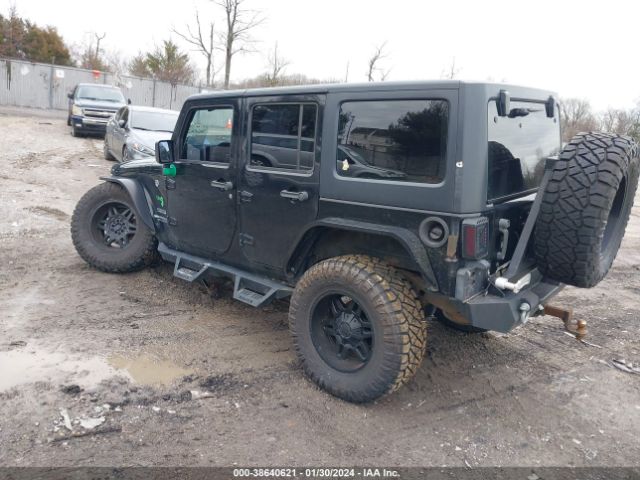 Photo 2 VIN: 1J4BA3H17BL553227 - JEEP WRANGLER UNLIMITED 