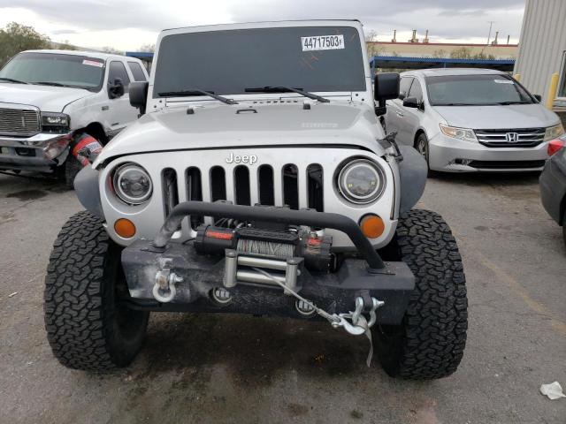 Photo 4 VIN: 1J4BA3H17BL584574 - JEEP WRANGLER U 