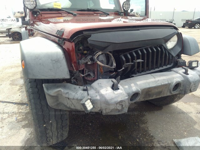 Photo 5 VIN: 1J4BA3H18AL117386 - JEEP WRANGLER UNLIMITED 