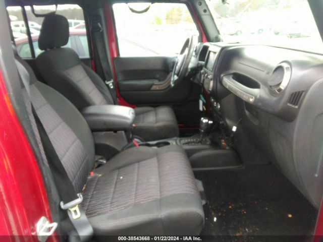 Photo 4 VIN: 1J4BA3H19BL589954 - JEEP WRANGLER UNLIMITED 