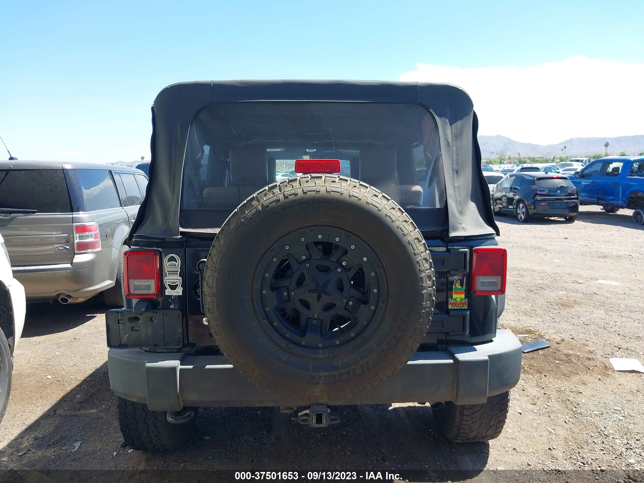 Photo 15 VIN: 1J4BA3H1XAL227274 - JEEP WRANGLER 