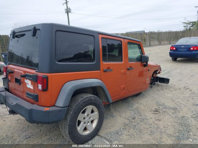 Photo 3 VIN: 1J4BA3H1XBL561595 - JEEP WRANGLER UNLIMITED 