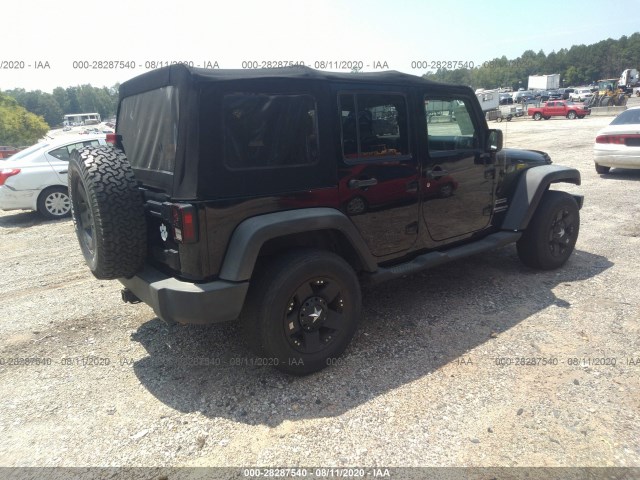 Photo 3 VIN: 1J4BA3H1XBL583502 - JEEP WRANGLER UNLIMITED 