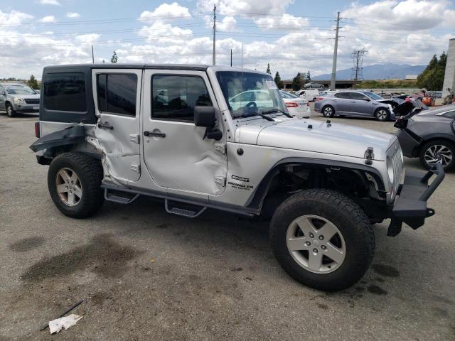 Photo 3 VIN: 1J4BA3H1XBL584570 - JEEP WRANGLER U 