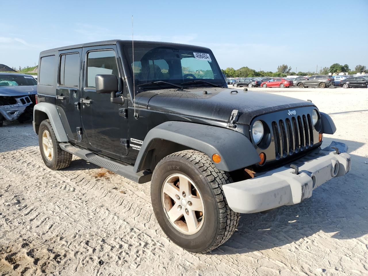 Photo 3 VIN: 1J4BA3H1XBL586450 - JEEP WRANGLER 