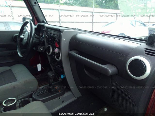 Photo 4 VIN: 1J4BA5H11AL102420 - JEEP WRANGLER UNLIMITED 