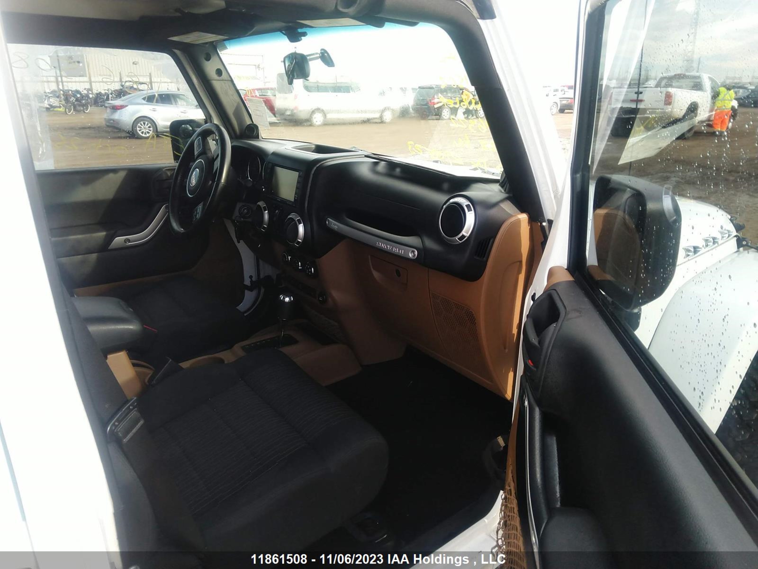 Photo 4 VIN: 1J4BA5H11BL576322 - JEEP WRANGLER 