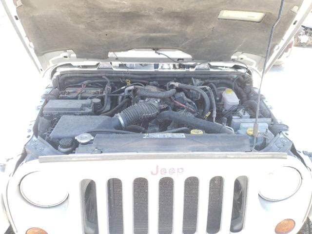 Photo 6 VIN: 1J4BA5H13BL569680 - JEEP WRANGLER U 