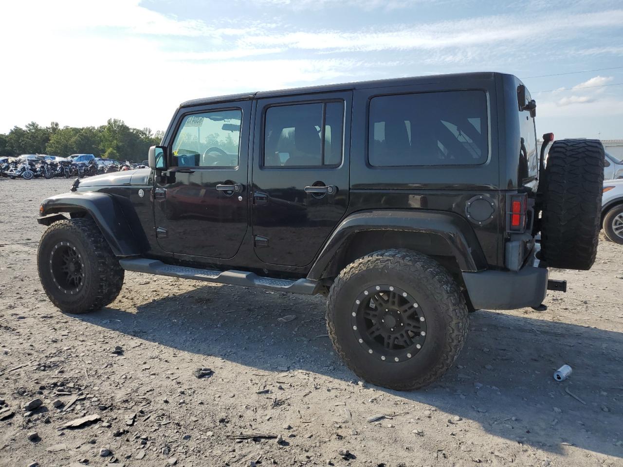 Photo 1 VIN: 1J4BA5H15BL572743 - JEEP WRANGLER 