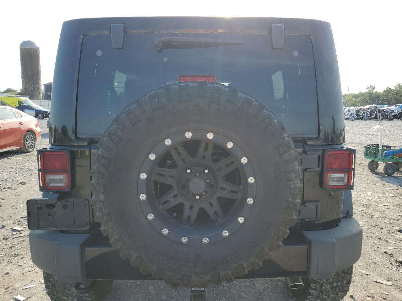 Photo 5 VIN: 1J4BA5H15BL572743 - JEEP WRANGLER 