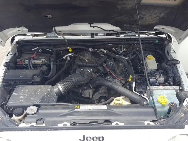 Photo 6 VIN: 1J4BA5H16AL186458 - JEEP WRANGLER U 