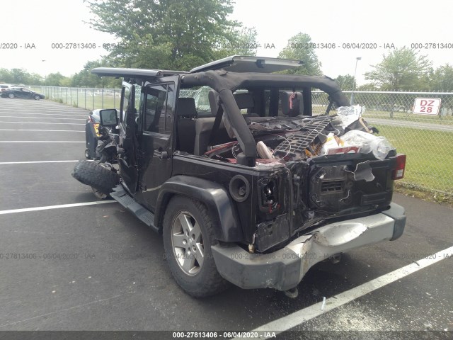 Photo 2 VIN: 1J4BA5H1XAL100679 - JEEP WRANGLER UNLIMITED 