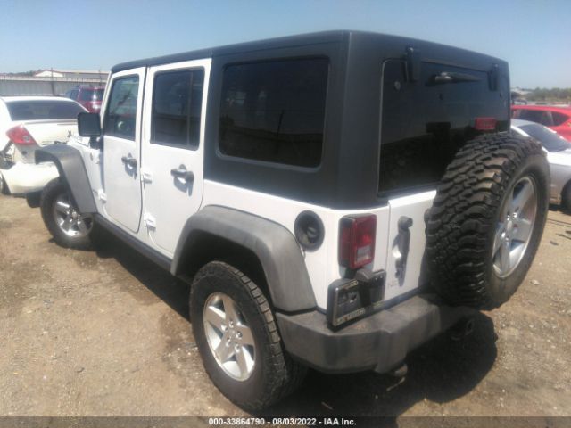 Photo 2 VIN: 1J4BA6H10BL623197 - JEEP WRANGLER UNLIMITED 