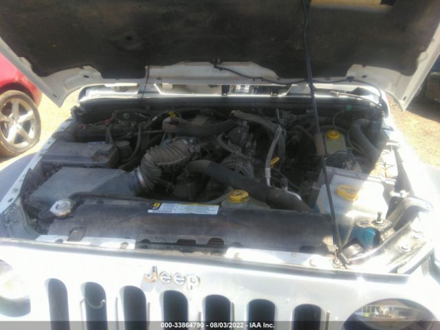 Photo 9 VIN: 1J4BA6H10BL623197 - JEEP WRANGLER UNLIMITED 