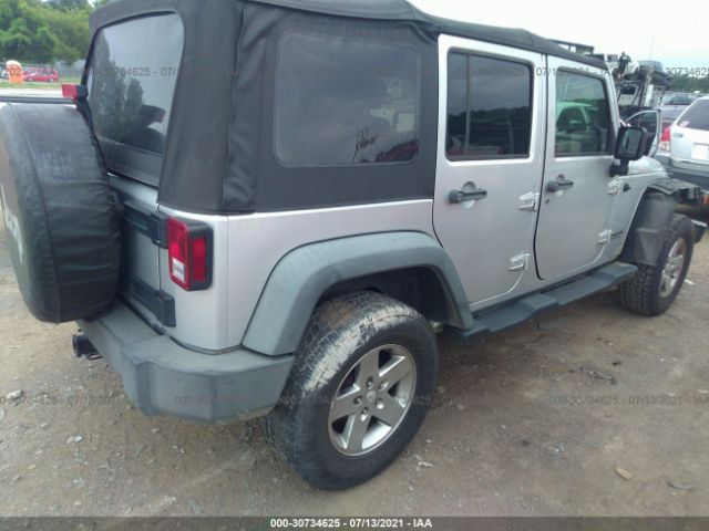 Photo 3 VIN: 1J4BA6H16AL183582 - JEEP WRANGLER UNLIMITED 