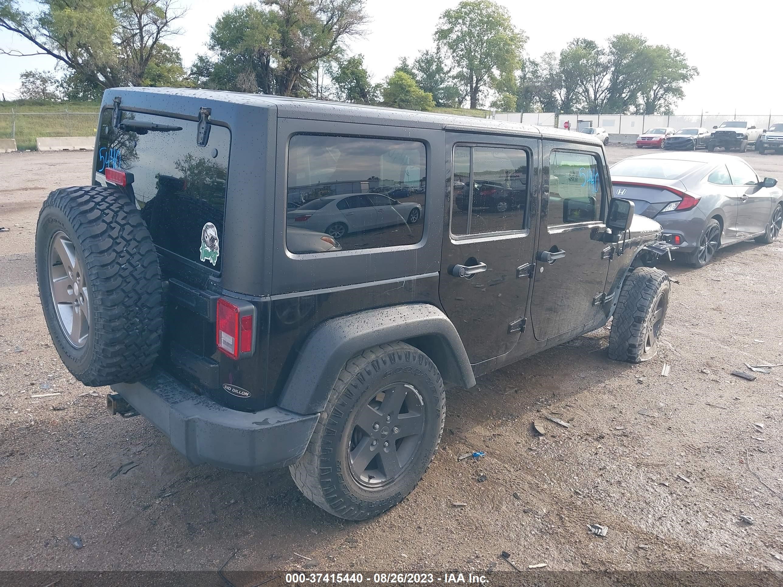 Photo 3 VIN: 1J4BA6H1XAL109792 - JEEP WRANGLER 