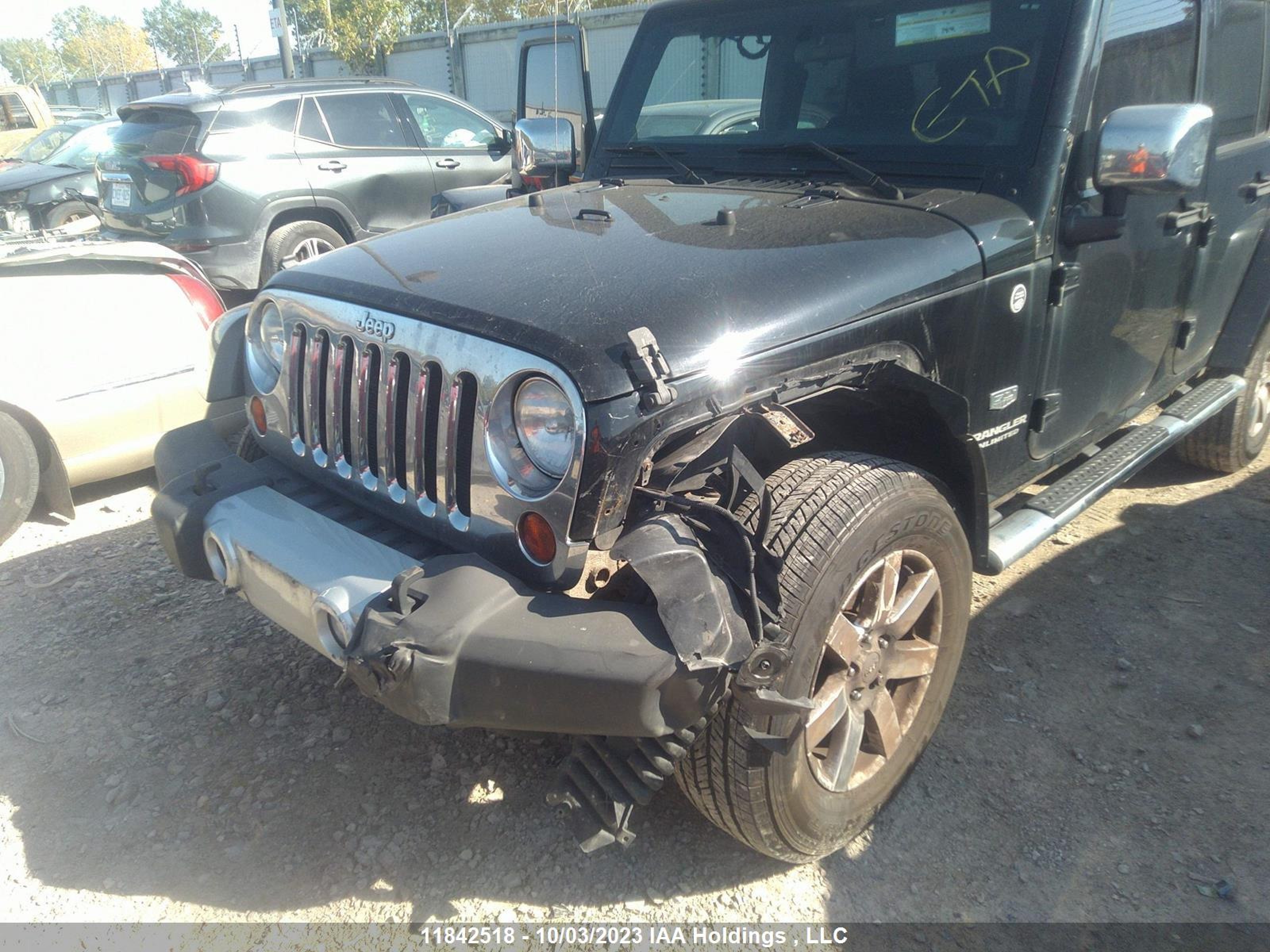 Photo 5 VIN: 1J4BA7H11BL633212 - JEEP NULL 