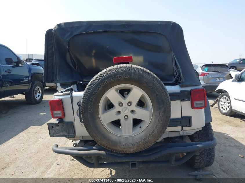 Photo 14 VIN: 1J4BB3H10AL146877 - JEEP WRANGLER 