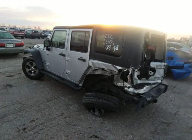 Photo 2 VIN: 1J4BB3H12AL111645 - JEEP WRANGLER UNLIMITED 