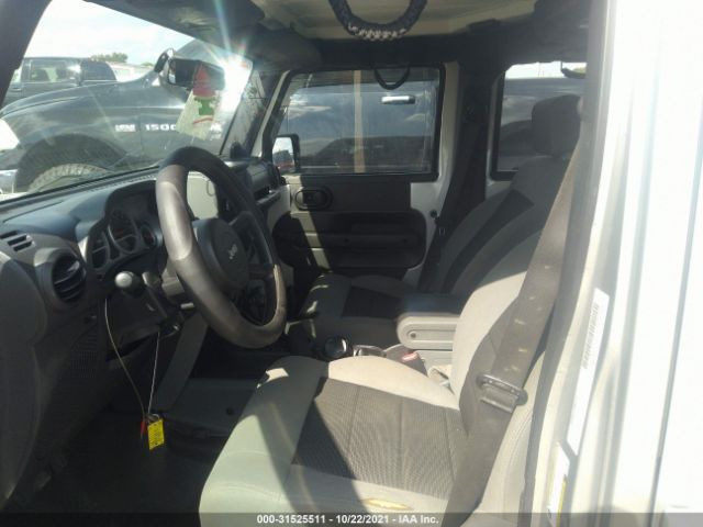 Photo 4 VIN: 1J4BB3H1XAL168207 - JEEP WRANGLER UNLIMITED 