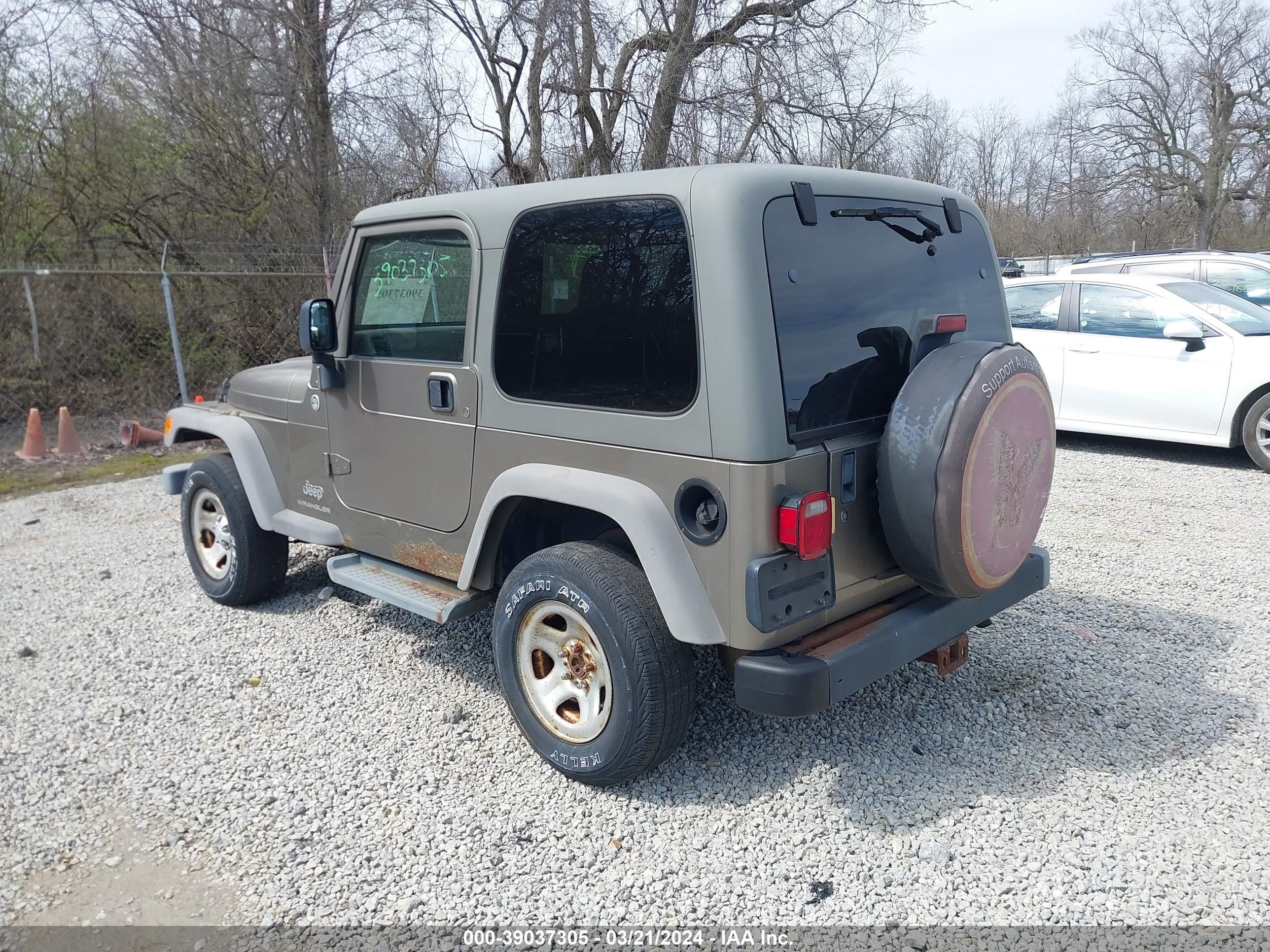 Photo 2 VIN: 1J4F449S35P375738 - JEEP WRANGLER 