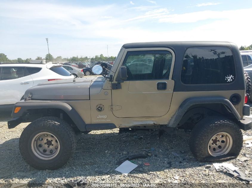 Photo 13 VIN: 1J4F449S44P744119 - JEEP WRANGLER 