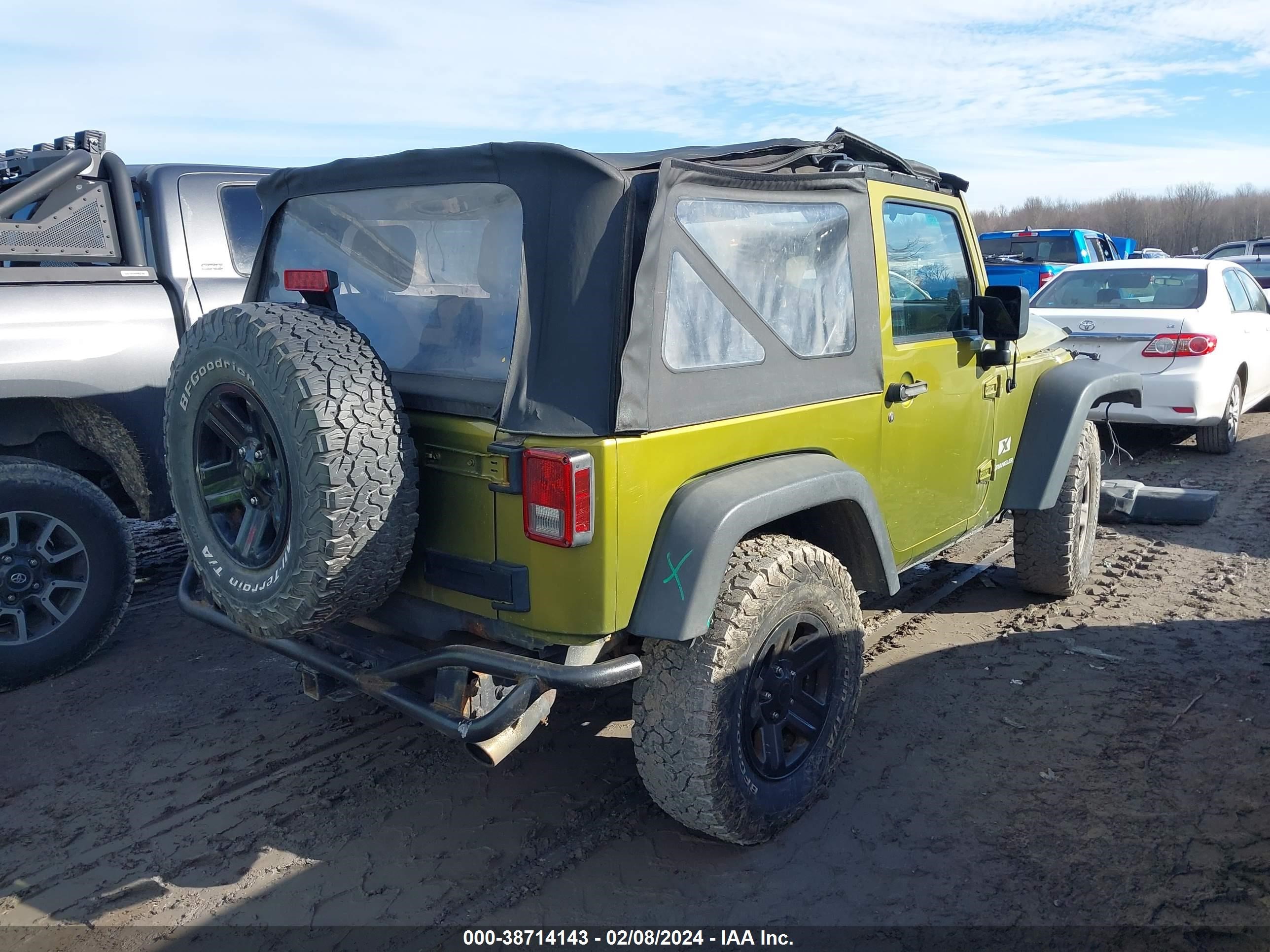 Photo 3 VIN: 1J4FA24107L149288 - JEEP WRANGLER 