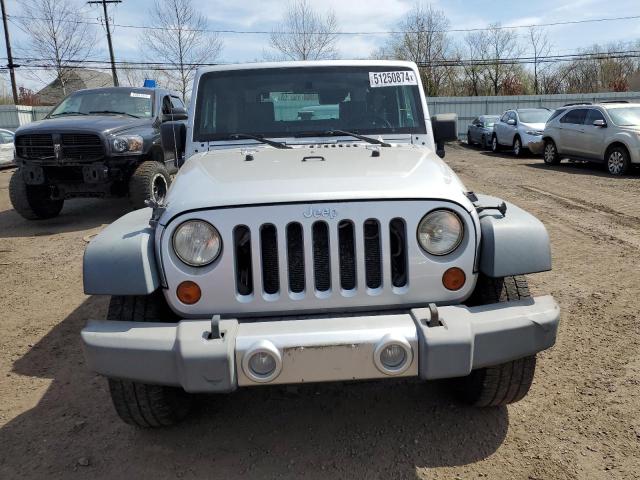 Photo 4 VIN: 1J4FA24108L612757 - JEEP WRANGLER 