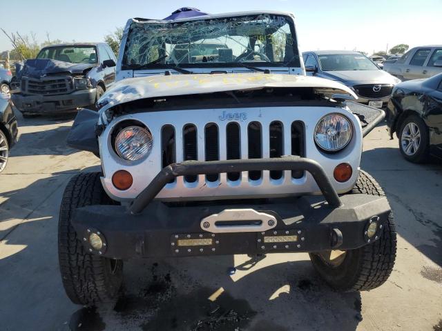 Photo 4 VIN: 1J4FA24109L765298 - JEEP WRANGLER X 