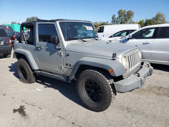 Photo 3 VIN: 1J4FA24117L138686 - JEEP WRANGLER X 