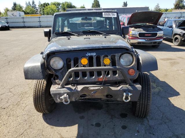 Photo 4 VIN: 1J4FA24119L738823 - JEEP WRANGLER X 